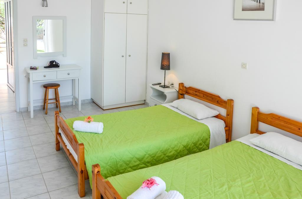 Olive Grove Apts Lithakia  Exterior foto