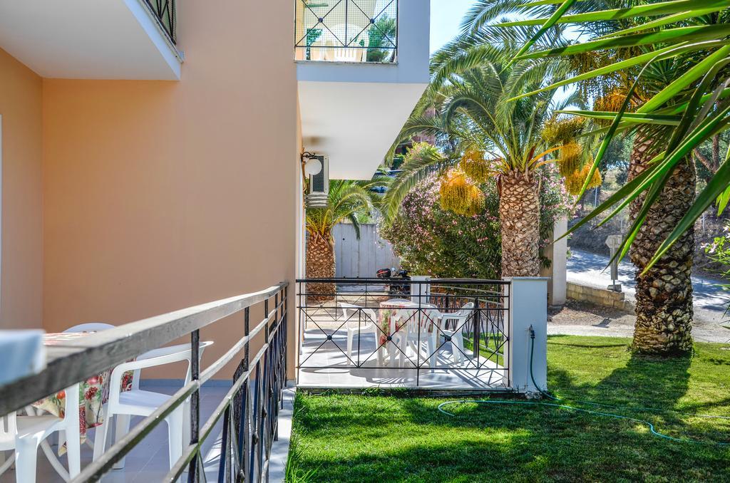 Olive Grove Apts Lithakia  Exterior foto
