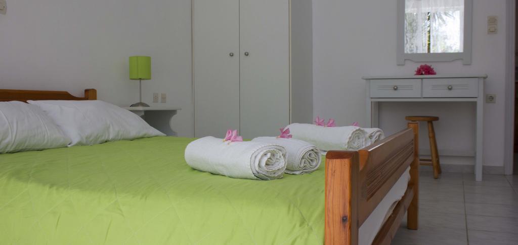 Olive Grove Apts Lithakia  Exterior foto